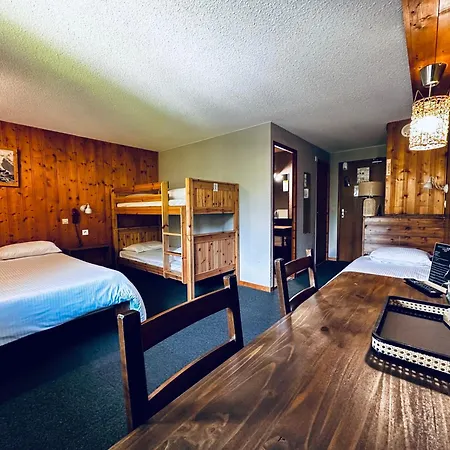 Fontaine Du Mont Blanc & Hotell 3*